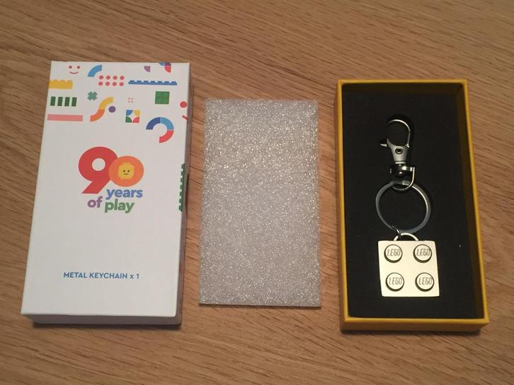 LEGO® 100871 - Zilver metalen 2x2 sleutelhanger *Nieuw, Kinderen en Baby's, Speelgoed | Duplo en Lego, Nieuw, Lego, Complete set