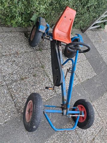 Werkende skelter beschikbaar voor biedingen