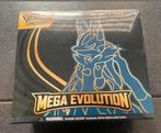 Mega evolution, Hobby en Vrije tijd, Verzamelkaartspellen | Pokémon, Ophalen of Verzenden, Zo goed als nieuw