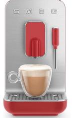 Smeg BCC02RDMEU - nieuw volautomaat heerlijke Cappuccino, Ophalen of Verzenden, Nieuw, Koffiebonen