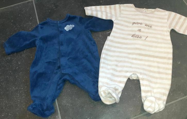Baby 2 pyjama's premaman 0 maanden, Kinderen en Baby's, Babykleding | Baby-kledingpakketten, Nieuw, Overige maten, Verzenden