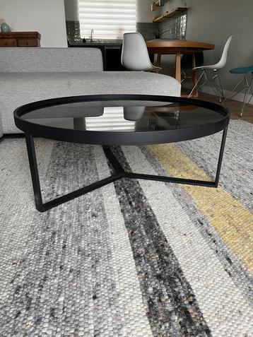 Made Salontafel Zwart Staal & Rookglas beschikbaar voor biedingen