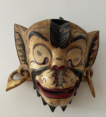 Balinees masker Aap Hanuman beschikbaar voor biedingen
