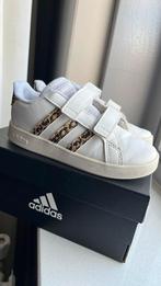 Adidas maat 27, Kinderen en Baby's, Kinderkleding | Schoenen en Sokken, Schoenen, Jongen of Meisje, Ophalen of Verzenden, Zo goed als nieuw