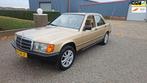 Mercedes-Benz 190-serie 2.0 D /AIRCO/AUTOMAAT/ OPENDAK/ BELA, Auto's, Metallic lak, Gebruikt, Beige, 4 cilinders