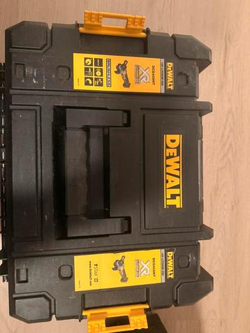 DeWalt 18V  Haakse Slijper 125 mm in TSTAK beschikbaar voor biedingen