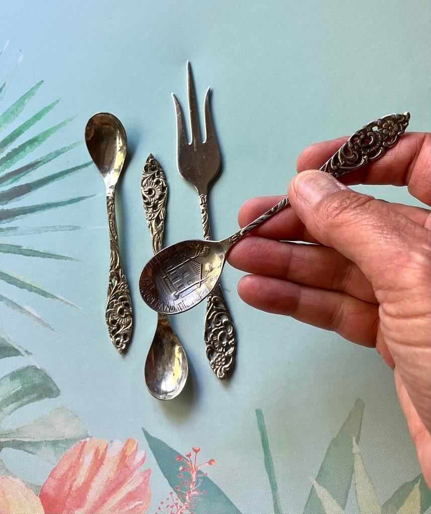 Cake vork, lepeltjes van SOLA en GEBE bestek🍴, Antiek en Kunst, Ophalen of Verzenden