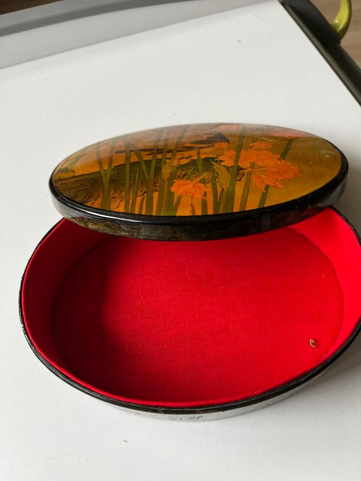 Ovale Bijouterie Doosje met Vogel en Bloemen, Verzamelen, Retro, Huis en Inrichting, Ophalen of Verzenden