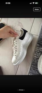 Alexander McQueen Sneakers Wit Maat 38, Kleding | Dames, Schoenen, Verzenden, Gedragen, Wit, Sneakers of Gympen