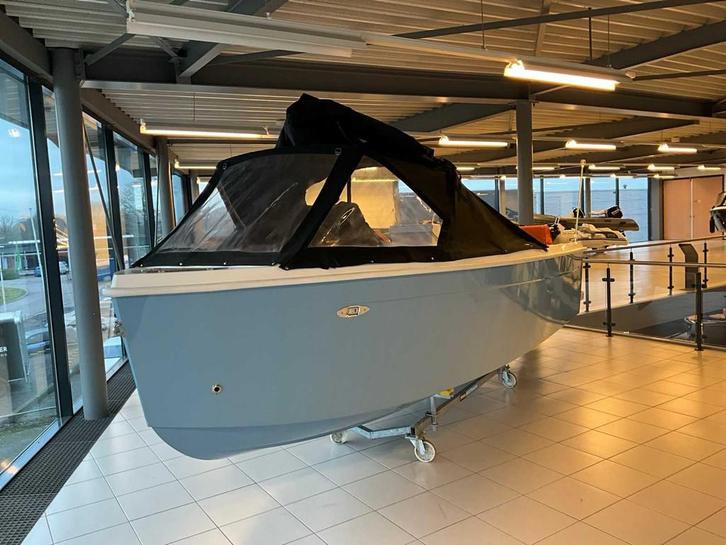 2022 Tridente 18 Sloep (DEMO model), Watersport en Boten, Sloepen, Gebruikt, Overige brandstoffen