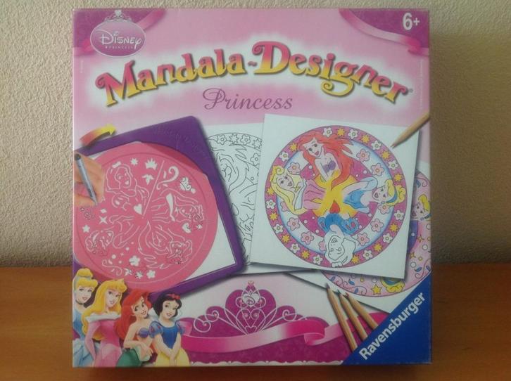 mandala designer - Disney prinsessen, Hobby en Vrije tijd, Tekenen, Zo goed als nieuw, Overige typen, Ophalen