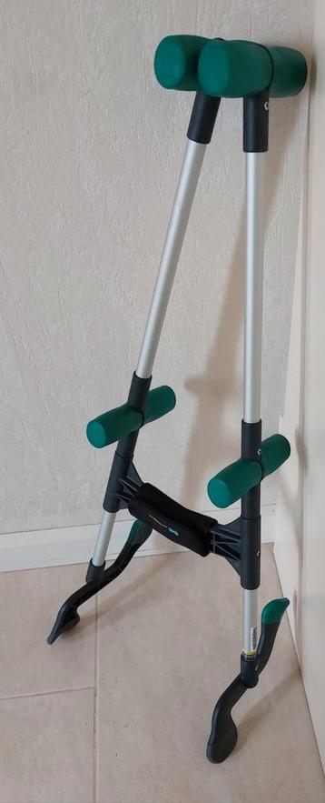 HandyLegs aan en uittrekhulp steunkousen
Maat S & M

 beschikbaar voor biedingen