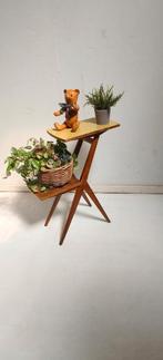 Vintage jaren 60-70 Plantentafeltje bijzettafeltje sidetable, Ophalen