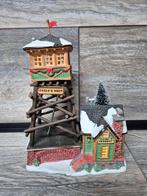 Lemax boomhut met verlichting kerstdorp kersthuisjes, Diversen, Kerst, Ophalen of Verzenden, Zo goed als nieuw