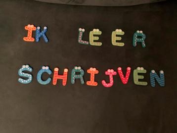 Magnetische Letters - Leerzaam Speelgoed! beschikbaar voor biedingen