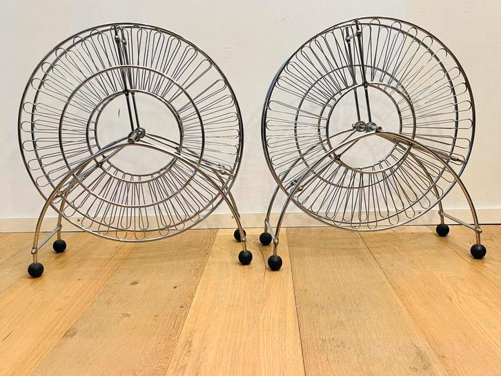 Vintage draaiende cd-toren met reuzenrad postmodern jaren 90, Huis en Inrichting, Woonaccessoires | Cd- en Dvd-rekken, Zo goed als nieuw