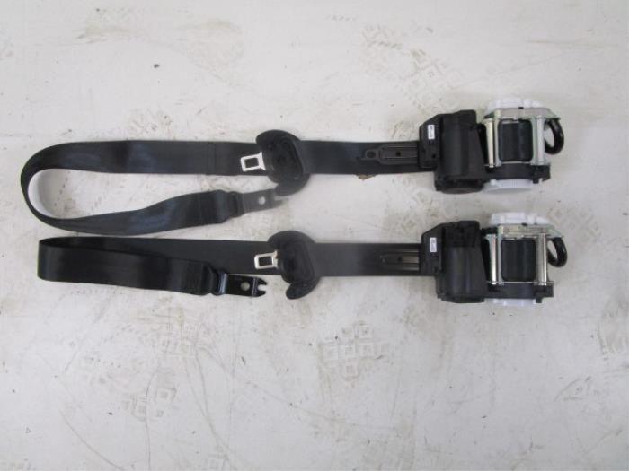 VW T-Cross Gordelset Voorzijde L+R ( Gordels Gordel Set ), Auto-onderdelen, Interieur en Bekleding, Gebruikt, Ophalen