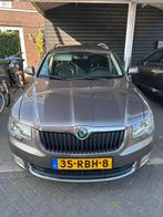 Skoda Superb 1.8 TSI 118KW Combi DSG 2011 Grijs, Zwart, 4 cilinders, 700 kg, 160 pk