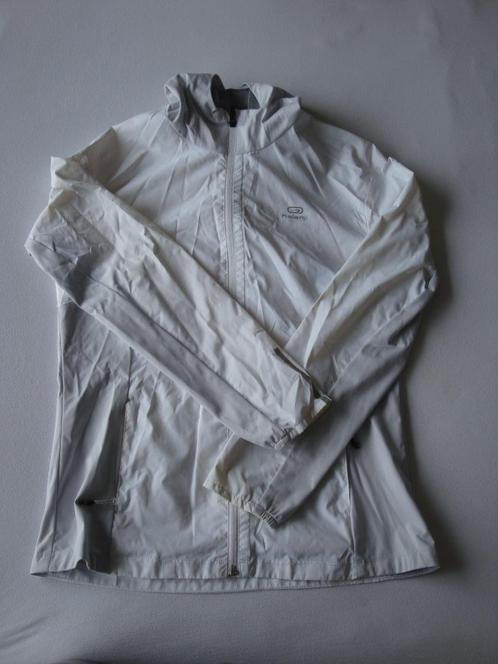 Wit met licht grijs KALENJI sport jack. Maat 38., Kleding | Dames, Sportkleding, Zo goed als nieuw, Overige typen, Maat 38/40 (M)