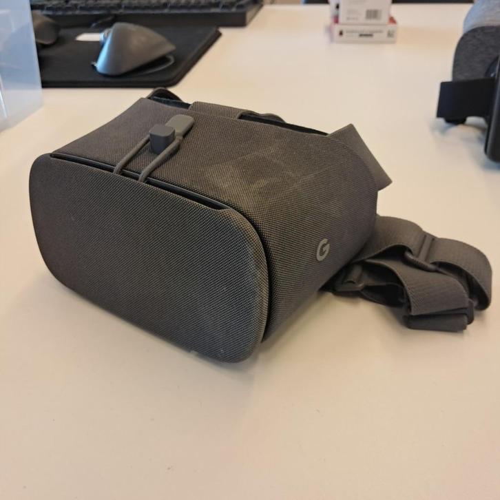 VR Brillen voor smartphones, Spelcomputers en Games, Virtual Reality, Zo goed als nieuw, Overige platformen, VR-bril, Ophalen of Verzenden