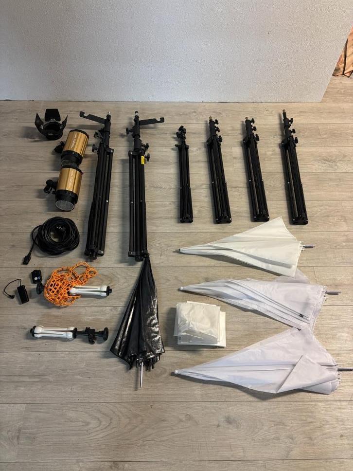 Complete fotostudio set – flitslampen, statieven en props, Audio, Tv en Foto, Fotografie | Fotostudio en Toebehoren, Gebruikt