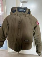 Canada Goose maat xl/(18) donder groen., Kinderen en Baby's, Jongen of Meisje, Ophalen of Verzenden, Jas, Zo goed als nieuw