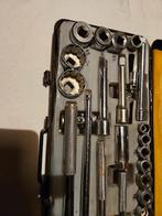 Vintage Gereedschapskist met Doppen en Ratels.broemde KINZO, Ophalen, Gebruikt