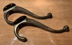 2 oude vintage bronzen of verbronsde kapstokhaken, Antiek en Kunst, Antiek | Koper en Brons, Ophalen of Verzenden