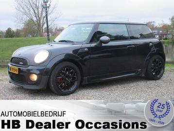 MINI Mini 1.6 John Cooper Works - Airco - 6 Bak zaterdag ope beschikbaar voor biedingen