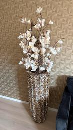 Grote decoratieve vaas met kunstbloemen, Huis en Inrichting, Woonaccessoires | Kunstplanten en Kunstbloemen, Ophalen, Zo goed als nieuw