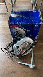 Skilsaw 1250 Watt, Doe-het-zelf en Verbouw, Gereedschap | Zaagmachines, Ophalen of Verzenden, Afkortzaag, 30 tot 70 mm, 1200 watt of meer