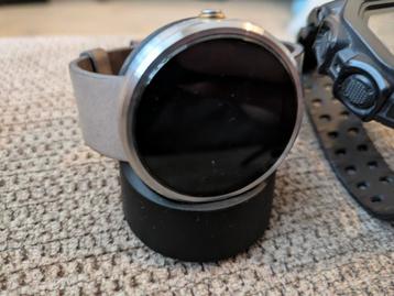 Moto 360 Smartwatch beschikbaar voor biedingen