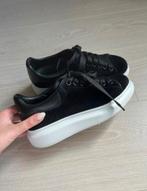 Alexander McQueen Sneakers, Zwart, Ophalen of Verzenden, Alexander mcqueen, Sneakers of Gympen
