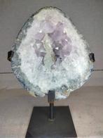 Amethist op standaard - OS7, Verzamelen, Mineralen en Fossielen, Ophalen of Verzenden, Mineraal