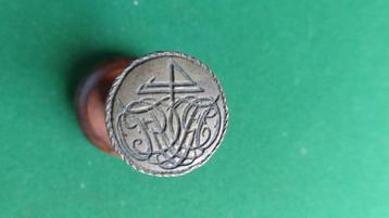 Antiek zegelstempel - Luxe initialen met huismerk beschikbaar voor biedingen