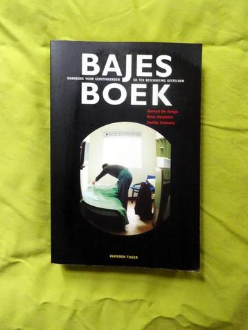 Bajesboek * handboek voor gedetineerden   beschikbaar voor biedingen