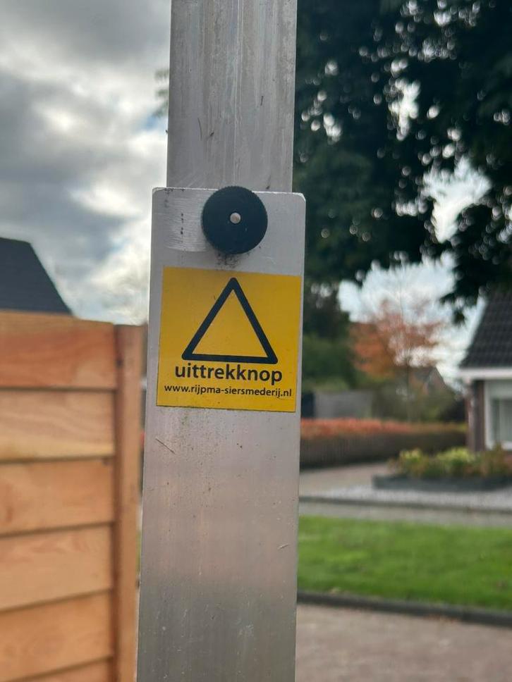 Verstelbare Korfbalpaal met Korf, Sport en Fitness, Korfbal, Gebruikt, Korf of Paal, Ophalen