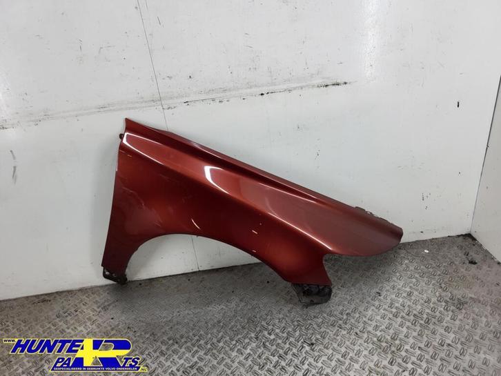 Voorscherm R rood metallic 478-46 Volvo V50 ('04-'12), Auto-onderdelen, Carrosserie en Plaatwerk, Volvo, Gebruikt, Ophalen of Verzenden