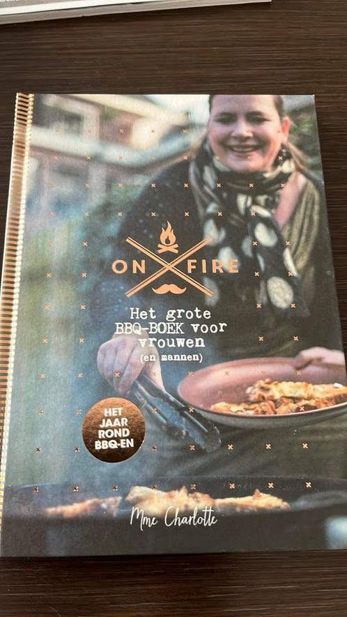 Mme Charlotte - On fire!, Boeken, Kookboeken, Zo goed als nieuw, Ophalen of Verzenden