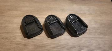 3 Bosch 14,4V Accu's, 2 Laders & 2 Defecte Schroefmachines beschikbaar voor biedingen