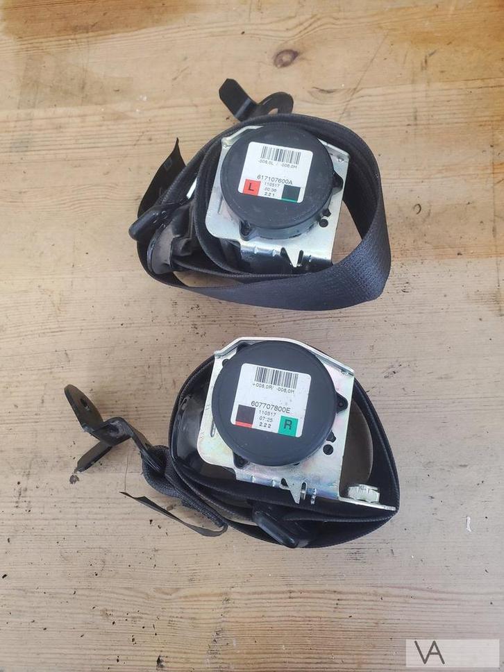 Opel Corsa D 5 deurs gordel veiligheidsgordel links rechts, Auto-onderdelen, Interieur en Bekleding, Opel, Gebruikt, Ophalen of Verzenden