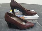 Pump bruin mt 41 hoge hak, Pumps, Bruin, Brenda Zaro, Ophalen of Verzenden