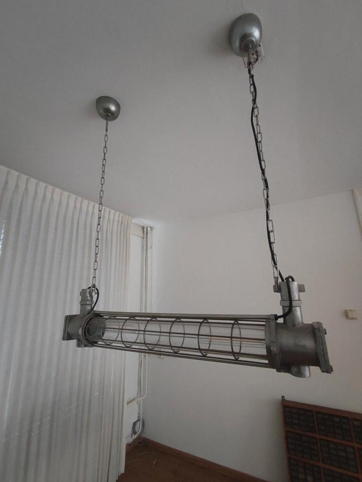 Industriële VT Wonen Lamp, Huis en Inrichting, Lampen | Hanglampen, Gebruikt, Minder dan 50 cm, Metaal, Ophalen