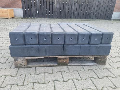 Betonpoer | Sokkel | 150x150 & 200x200, Tuin en Terras, Palen, Balken en Planken, Nieuw, Palen, 250 cm of meer, Ophalen of Verzenden
