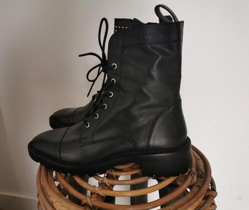ZARA leren enkellaarzen mt. 39, Kleding | Dames, Schoenen, Nieuw, Lage of Enkellaarzen, Zwart, Verzenden