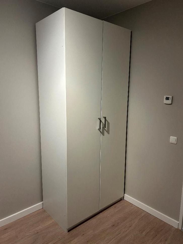 Twee nette Ikea pax kasten wit (100 x 60 x 235 cm), Huis en Inrichting, Kasten | Kledingkasten, Zo goed als nieuw, 200 cm of meer