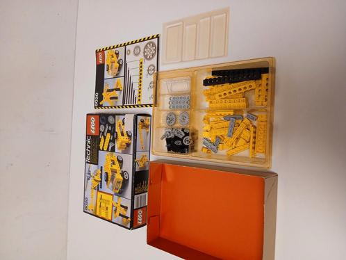 Lego 8020 technic building set met doos, inlay en boekje, Kinderen en Baby's, Speelgoed | Duplo en Lego, Zo goed als nieuw, Ophalen of Verzenden