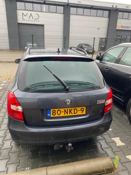 Skoda Fabia 1.2 TDI 55KWCombi 2010 Grijs Airco/Carplay/100PK, Auto's, Skoda, Particulier, Fabia, Diesel, A, Stationwagon, Handgeschakeld