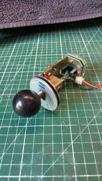 Pachislo joystick start handle beschikbaar voor biedingen