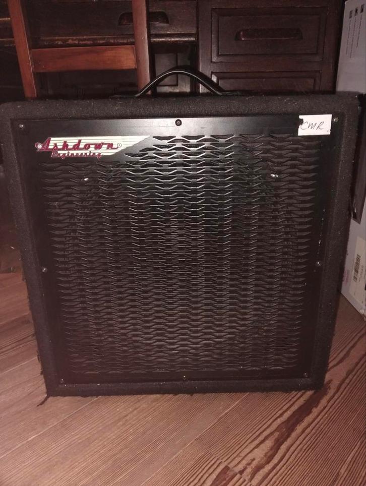 Ashdown 1x15" Bas speakerkast 8Ω - 150 W RMS - getest, Muziek en Instrumenten, Versterkers | Bas en Gitaar, Gebruikt, Basgitaar